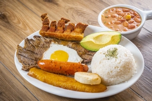 BANDEJA PAISA