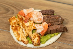 AREPA TRES AMIGOS